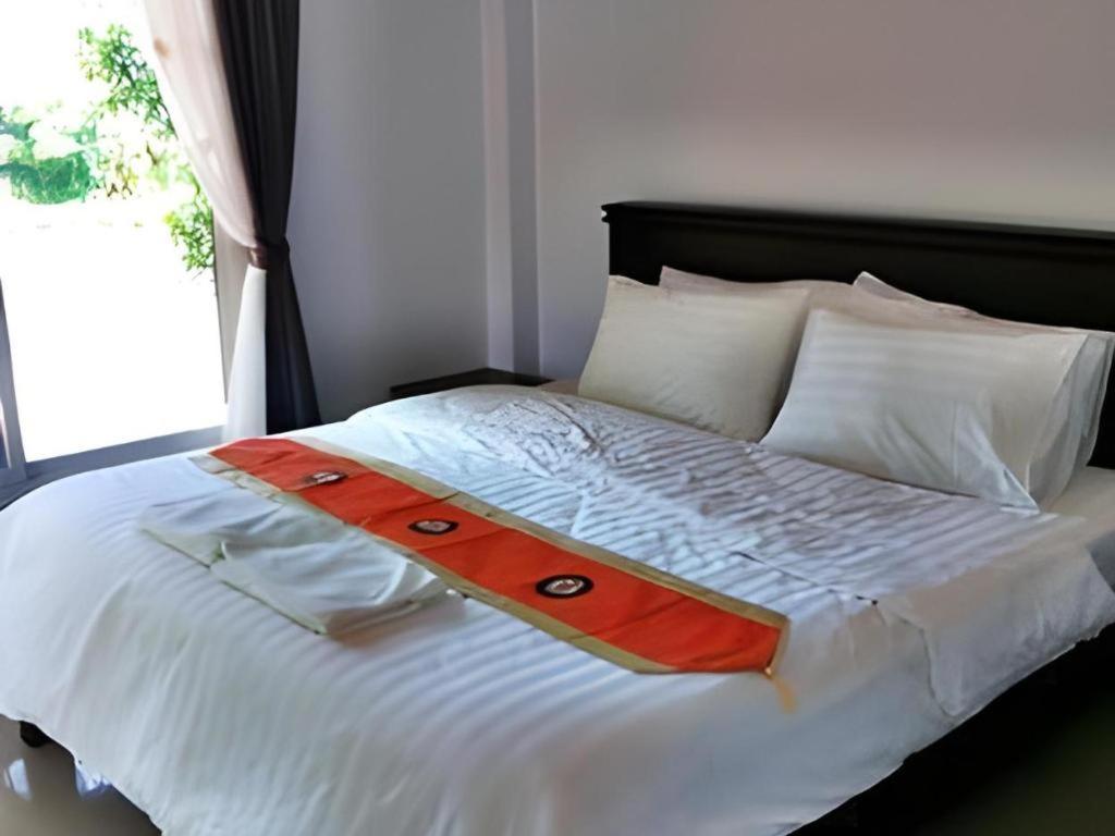 Rommai Rimnaam Resort Ranong Extérieur photo
