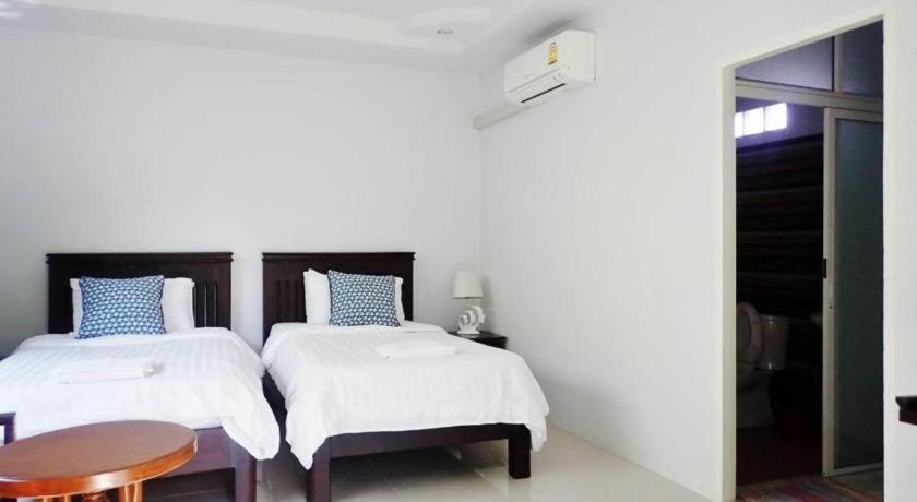 Rommai Rimnaam Resort Ranong Extérieur photo