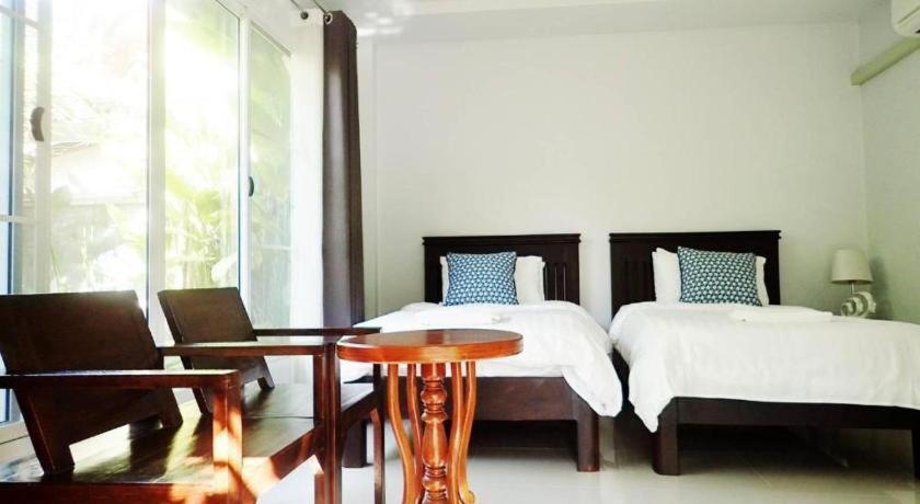 Rommai Rimnaam Resort Ranong Extérieur photo