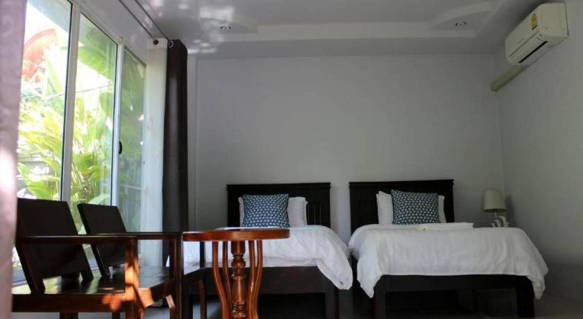 Rommai Rimnaam Resort Ranong Extérieur photo